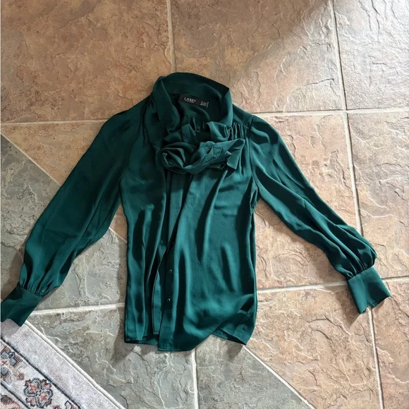 Lauren Ralph Lauren elegant green bow blouse - Picture 1 of 4